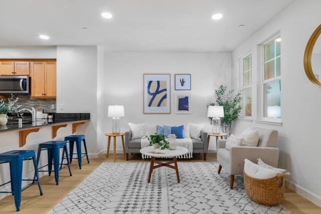 1032 Abruzzo Lane, San Jose CA: https://media.crmls.org/mediaz/735e3203-959e-4e38-acbf-5d85fc7357a0.jpg