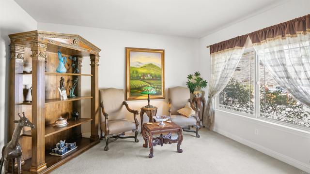 40487 Rock Mountain Drive, Fallbrook CA: https://media.crmls.org/mediaz/735f5f5e-7303-43be-bdda-c5a30e7cabb6.jpg