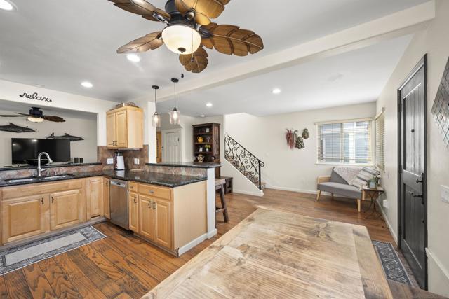 715 Toulon Ct, Outside Area (Inside Ca) CA: https://media.crmls.org/mediaz/735fd283-0899-4319-befd-9ba1e7e2f244.jpg