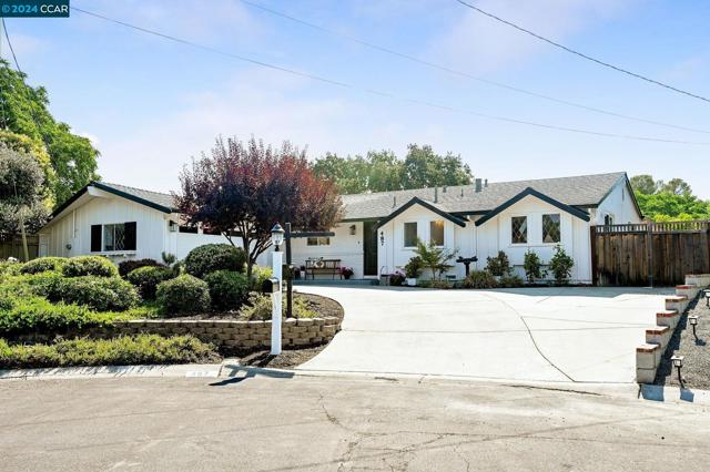 Image 6 of 55 For 487 Geni Ct  