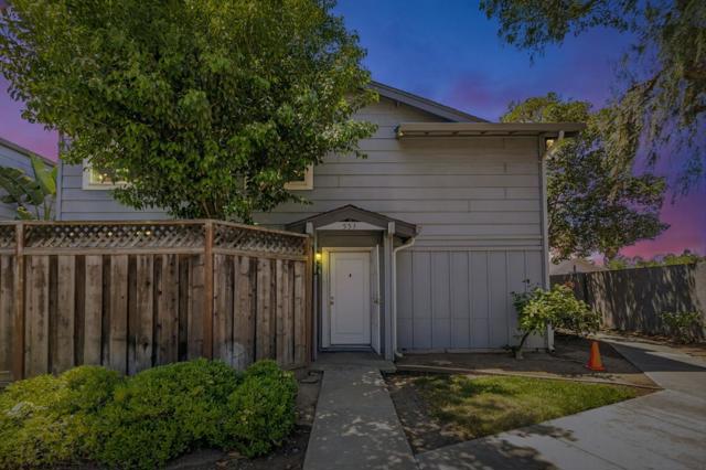553 Groth Place, San Jose CA: https://media.crmls.org/mediaz/7360e752-1008-44eb-87d7-c6873ca5227c.jpg