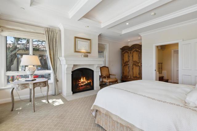 7 Redberry, Portola Valley CA: https://media.crmls.org/mediaz/73627eeb-d261-459e-b1fe-d1cff9a083a2.jpg