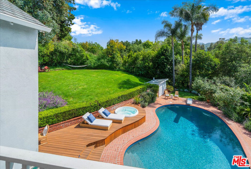 11818 Laurel Hills RoadStudio City img 39