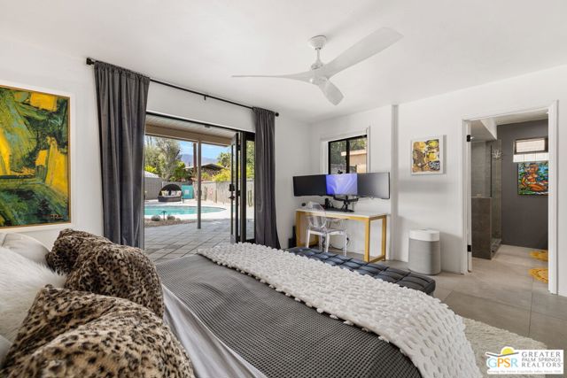 1251 E San Lorenzo Road, Palm Springs CA: https://media.crmls.org/mediaz/7362f35b-60f3-4ab6-807d-692613e064bf.jpg