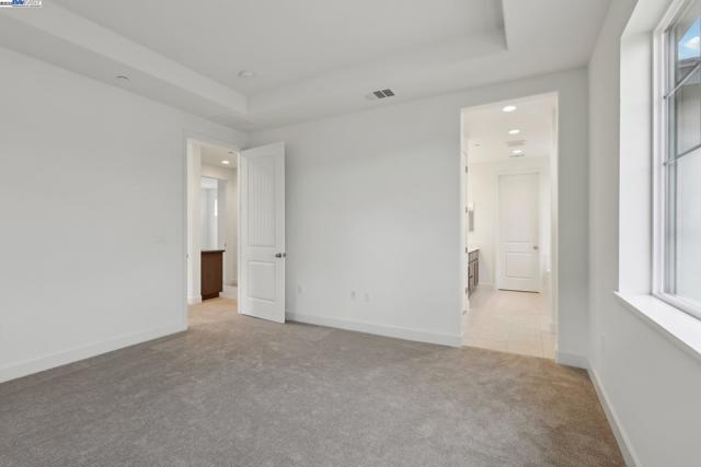 231 Mindy Way, Pittsburg CA: https://media.crmls.org/mediaz/736402fe-52eb-40de-a0f9-7cdebafbce61.jpg