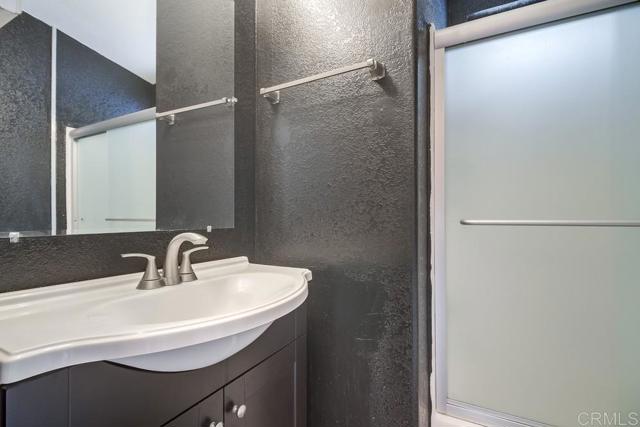 Detail Gallery Image 8 of 15 For 7908 Rancho Fanita Spc 4 Dr, Santee,  CA 92071 - 2 Beds | 2 Baths