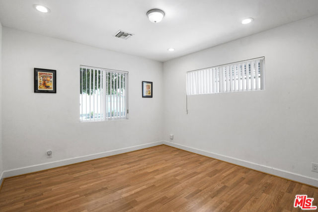 7017 Vicky Avenue, West Hills CA: https://media.crmls.org/mediaz/73653f71-db01-43d0-a508-cd243a03bad0.jpg