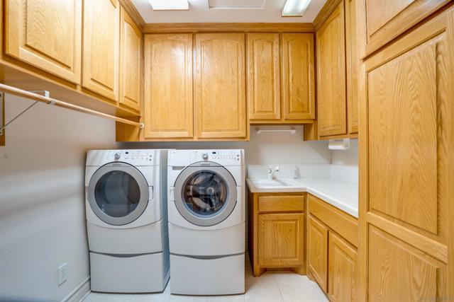 Image 38 of 58 For 9941 Lan Ln  