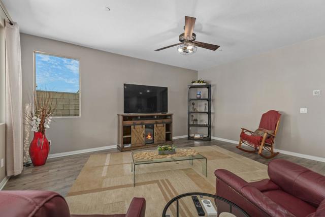 33039 Saint Emilion Court, Winchester CA: https://media.crmls.org/mediaz/73667cd0-6c16-461c-a667-2fc1bbd8a0d5.jpg