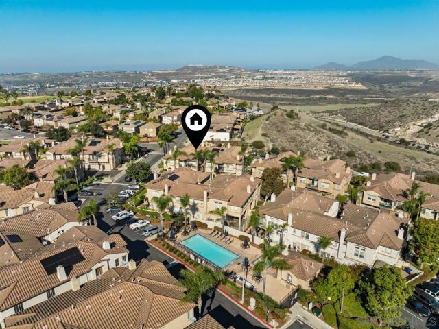 6373 Avenida De Las Vistas, San Diego CA: https://media.crmls.org/mediaz/73671b22-e2e0-48c6-b468-e24151ada28c.jpg