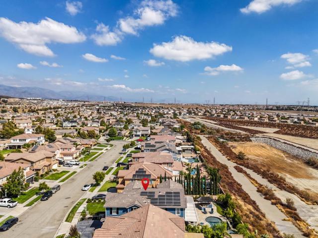 15003 Sagegrove Lane, Fontana, California 92336, 4 Bedrooms Bedrooms, ,3 BathroomsBathrooms,Single Family Residence,For Sale,Sagegrove,ML81980792