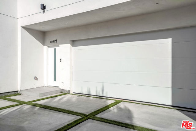 5832 David Avenue, Culver City CA: https://media.crmls.org/mediaz/7367a471-7c9f-4dcd-89a7-84ff955f95d7.jpg