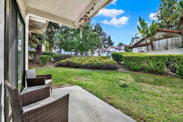 16310 Avenida Venusto, San Diego, California 92128, 3 Bedrooms Bedrooms, ,2 BathroomsBathrooms,Condominium,For Sale,Avenida Venusto,250019254SD