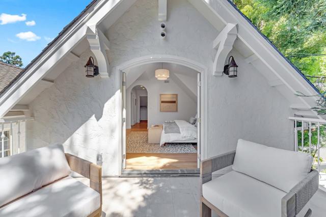 729 Concord Way, Burlingame CA: https://media.crmls.org/mediaz/736a9aa4-cef4-404c-85d0-c4bbb9fe33a7.jpg