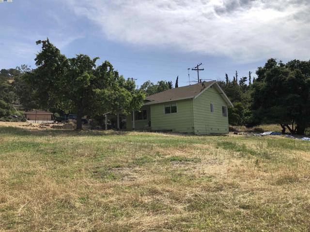 419 Las Lomas Way, Walnut Creek CA: https://media.crmls.org/mediaz/736c1a32-5514-44d8-86c2-8203e7902da6.jpg
