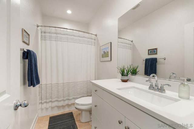 4170 Sitio Cielo, Oceanside CA: https://media.crmls.org/mediaz/736cf20e-4fba-4757-bcc8-9b9e2b9e2eb7.jpg