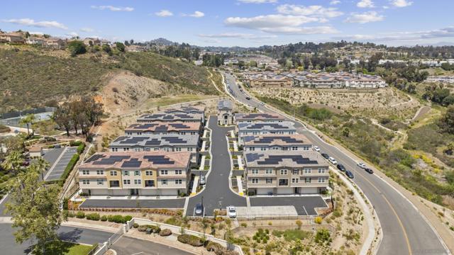 2822 Juniper Berry St, Spring Valley CA: https://media.crmls.org/mediaz/736de479-faf2-479e-98b4-3a9d9758fdbe.jpg