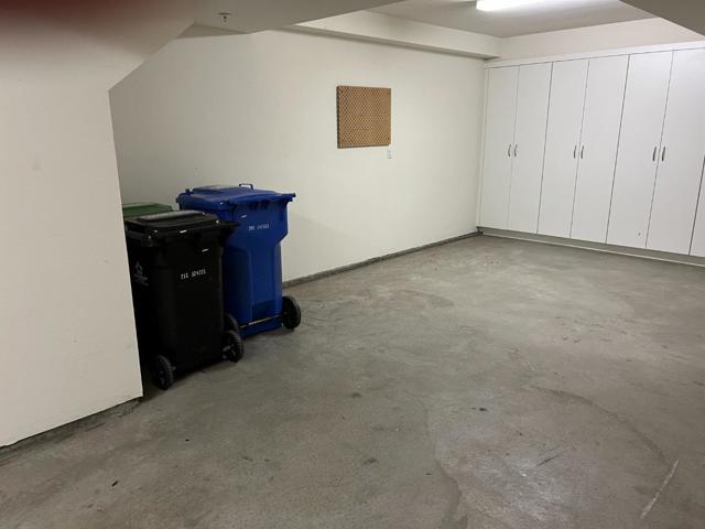 3839 Development Terrace, Fremont CA: https://media.crmls.org/mediaz/736e5cf7-e34b-43bb-9b1f-0be84559bab5.jpg