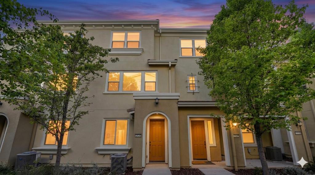 2730 Ferrara Circle