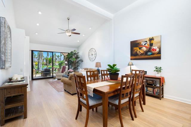 76756 Chrysanthemum Way, Palm Desert CA: https://media.crmls.org/mediaz/736fea46-7ec7-4c56-bf9b-befc5d18b14e.jpg