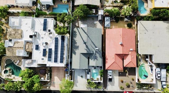 54925 Avenida Alvarado, La Quinta CA: https://media.crmls.org/mediaz/73711512-3661-4ebd-be93-126b94977650.jpg