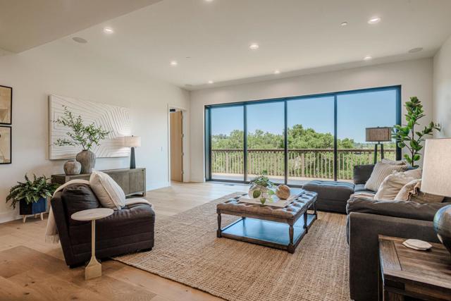 45 Calaveras Court, Hillsborough CA: https://media.crmls.org/mediaz/73713b8c-cc4d-4179-803b-454f5d6615dc.jpg
