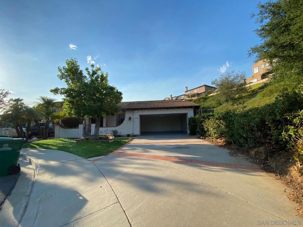 12592 Heatherfield Ln - photo 3