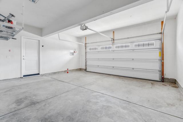 51 Angra Way, Gilroy CA: https://media.crmls.org/mediaz/7373bc2c-99ec-4a0f-836c-02dc2b6074fc.jpg