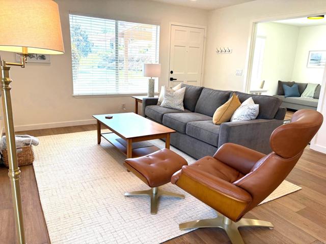 1758 Charleston, Encinitas CA: https://media.crmls.org/mediaz/73755253-16b1-455d-be10-16e881938b44.jpg