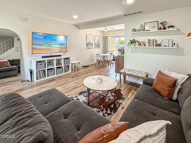 Detail Gallery Image 8 of 49 For 15076 Varsity St a,  Moorpark,  CA 93021 - 3 Beds | 2 Baths