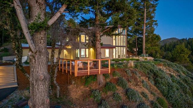 580 Rancho Prieta Road, Los Gatos CA: https://media.crmls.org/mediaz/7375be8e-9a60-4617-916b-4e93cb4193bd.jpg