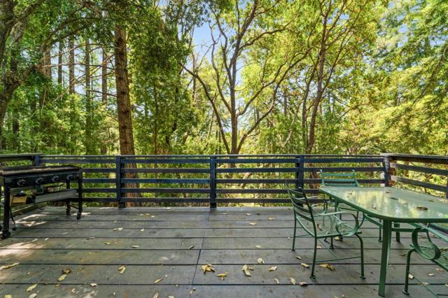 55 Hidden Meadow Lane, Scotts Valley CA: https://media.crmls.org/mediaz/7376d377-1c2d-4b62-acf5-9c4241297184.jpg