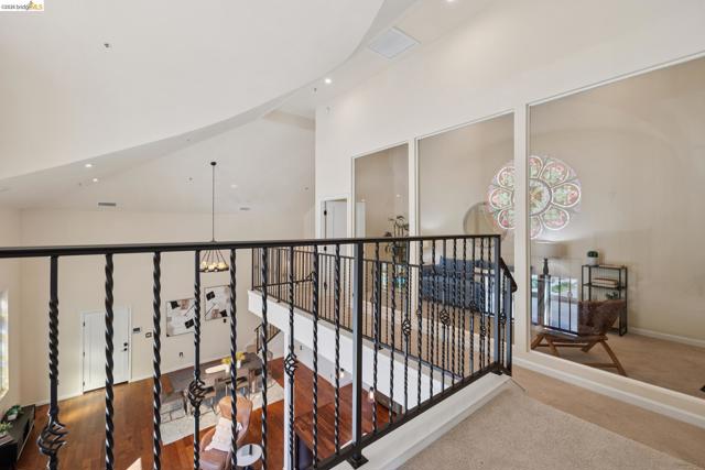 Image 18 of 51 For 6300 Shattuck Ave  1