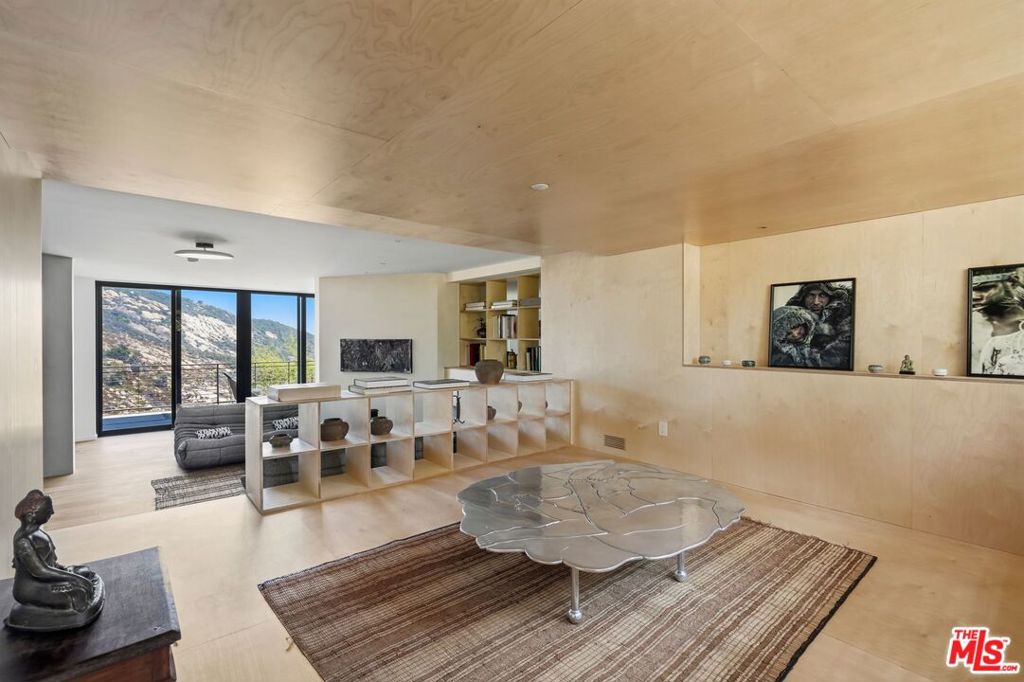 MLS #26875129 image #40