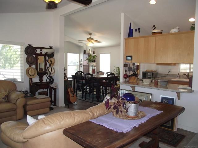 35109 Highway 79, Warner Springs CA: https://media.crmls.org/mediaz/7379c56b-4948-4d58-a646-3a21cf464c6e.jpg