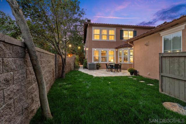 15501 Bristol Ridge Ter, San Diego CA: https://media.crmls.org/mediaz/737b16a4-7d87-43f7-9f32-9994d05ca37d.jpg