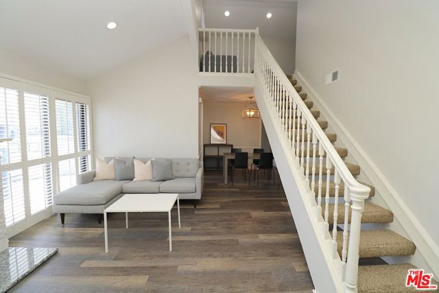 7306 Quill Drive, Downey CA: https://media.crmls.org/mediaz/737bd292-78a0-4fd2-9ded-d2b780ac8a85.jpg