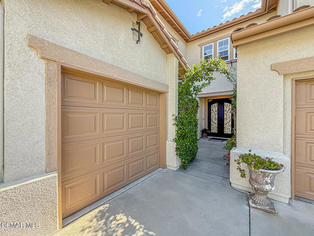 Image 3 of 67 For 388 Via Cresta