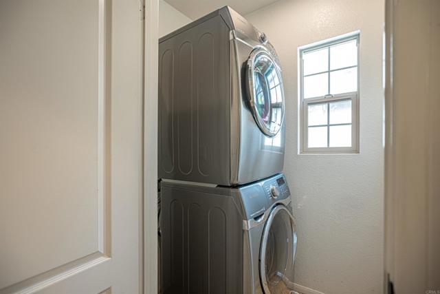 Detail Gallery Image 22 of 42 For 1291 Blue Jean Way #3,  Chula Vista,  CA 91913 - 2 Beds | 2/1 Baths