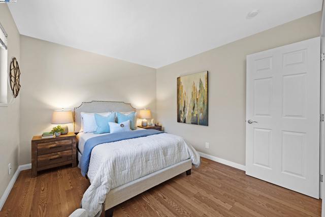 36560 Lakewood Dr, Newark CA: https://media.crmls.org/mediaz/737d2213-530f-4a27-8e59-604af9f7e4b6.jpg