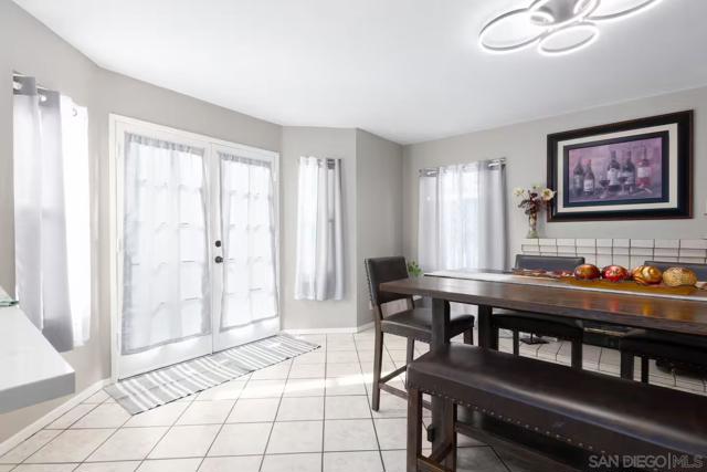 24643 Leafwood Dr, Murrieta CA: https://media.crmls.org/mediaz/737ddd82-c75a-44cd-afb5-ae67699fe198.jpg