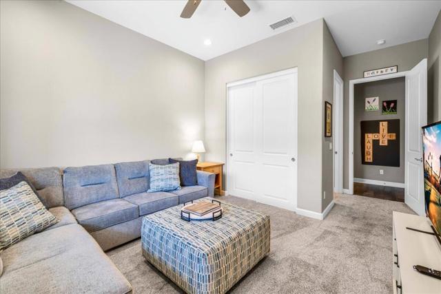 72 Barolo, Rancho Mirage CA: https://media.crmls.org/mediaz/737eb379-5737-428a-9c34-423afae44ecf.jpg