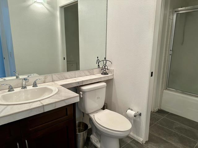 450 Sunningdale Drive, Rancho Mirage CA: https://media.crmls.org/mediaz/737f2781-b432-4e67-84fd-6ee60cf904b6.jpg