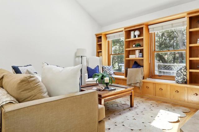 20 Grainger Lane, Santa Cruz CA: https://media.crmls.org/mediaz/737f643e-8392-4cd5-bcc8-4aceaf3195b2.jpg