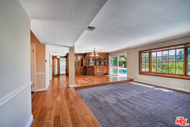 4958 Bilmoor Avenue photo 8