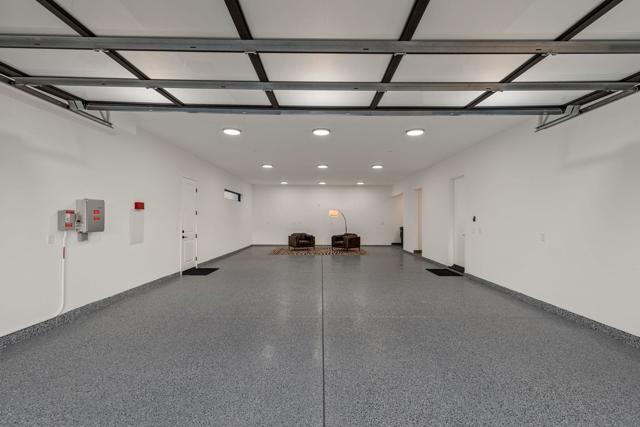 3 Siena Vista Court, Rancho Mirage CA: https://media.crmls.org/mediaz/7380751c-15f0-45c9-8d6b-8eacfff70d47.jpg