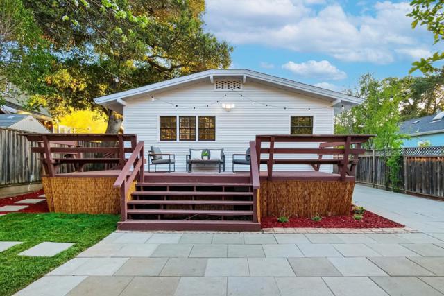 321 Johnson Avenue, Los Gatos CA: https://media.crmls.org/mediaz/7382ec9a-8aa5-474e-ab86-3c8ef1a6acfe.jpg