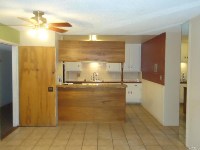 Photo #4: PTP2305387 Listing 