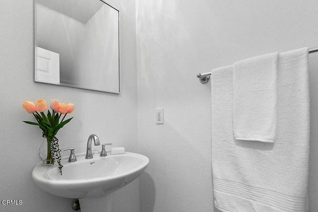 Detail Gallery Image 21 of 52 For 3412 Rockhampton Dr, Camarillo,  CA 93012 - 3 Beds | 3/1 Baths