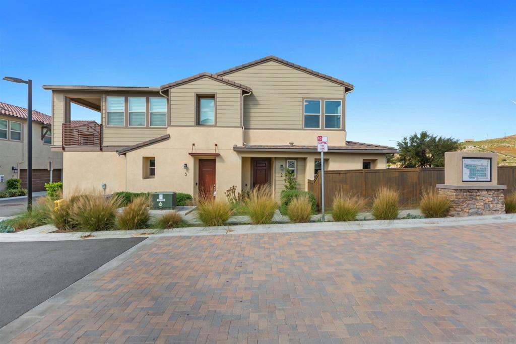 1185 Calle Oroblanco 2, Chula Vista, CA 91913